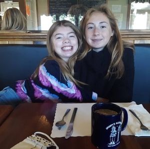 Meet your Posher, Sheila